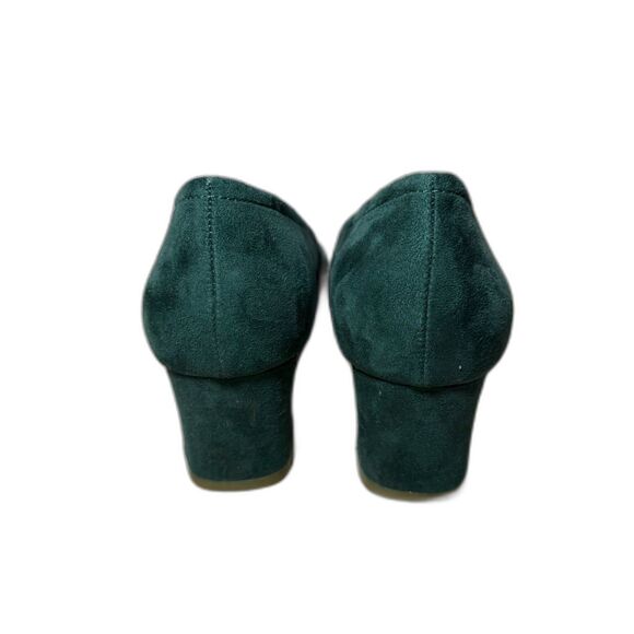 Oak + Fort Microsuede Round Toe Pump - Forest Green 10 - Picture 6 of 9